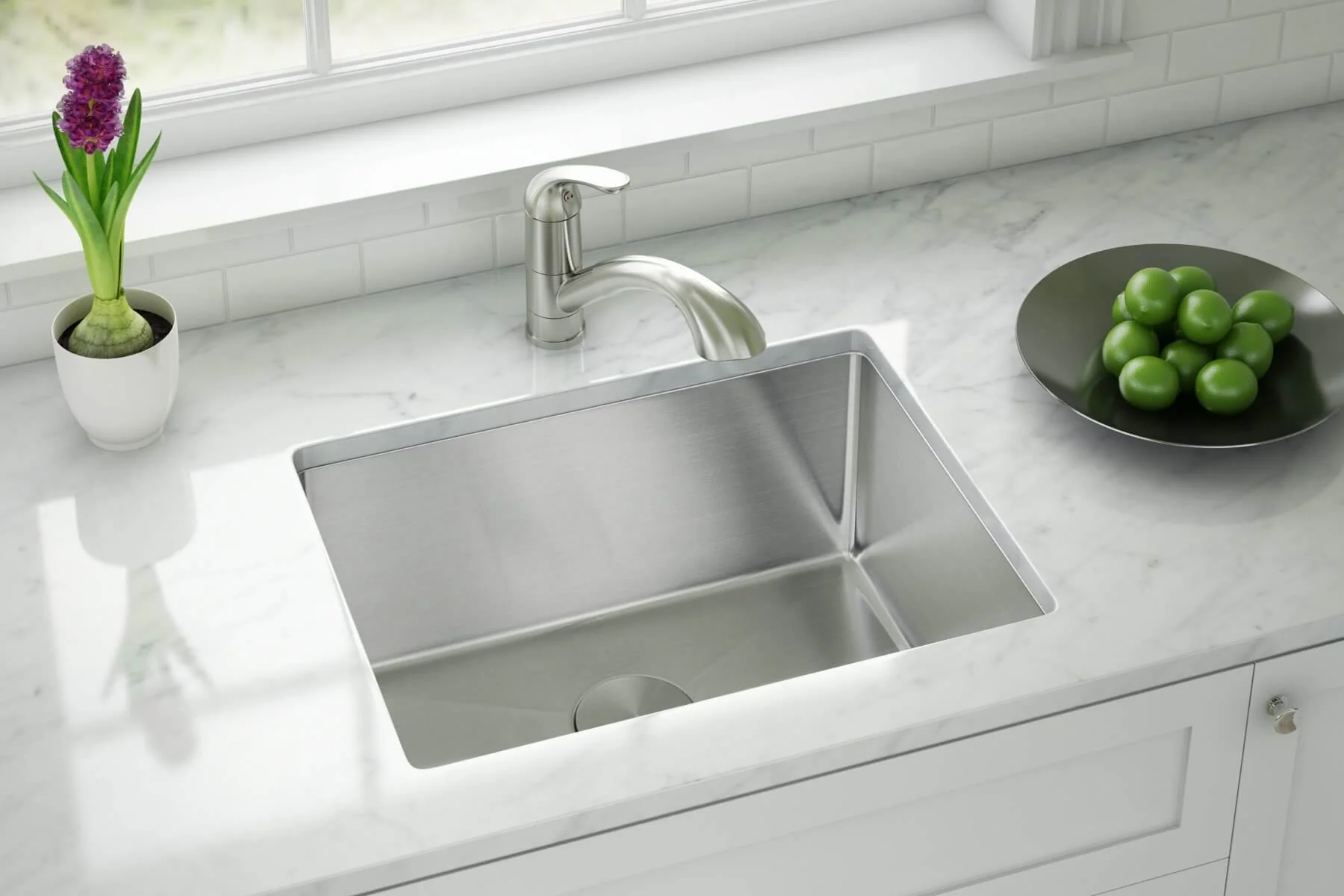Brushed Nickel Single Handle Pull-Out Sprayer Kitchen Faucet - Image 3